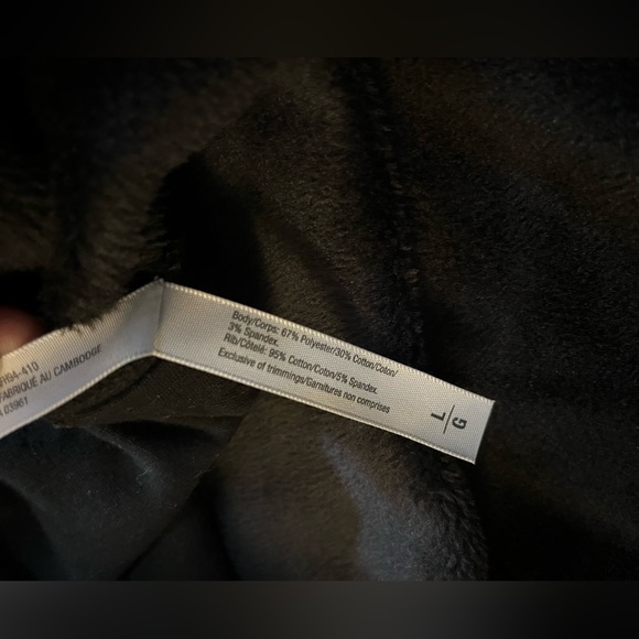 Shambhala | Black Turtleneck With Bottom Crossover - Picture 5 of 11